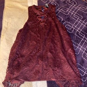 Im selling a shirt for $5 size Medium